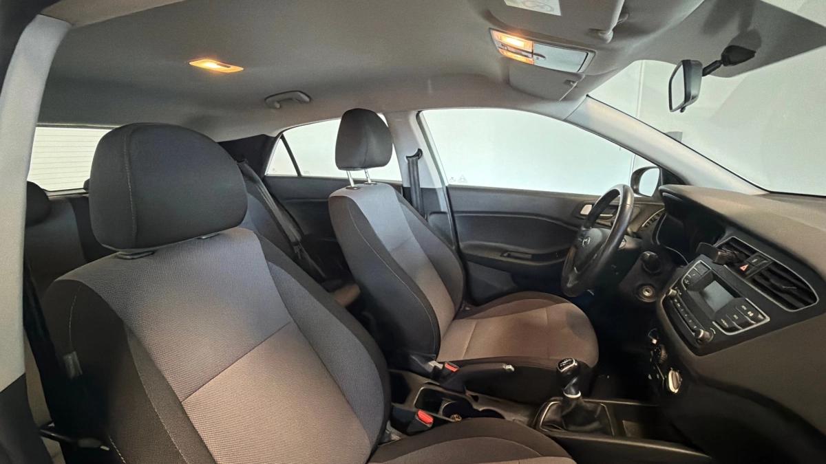 Hyundai I20