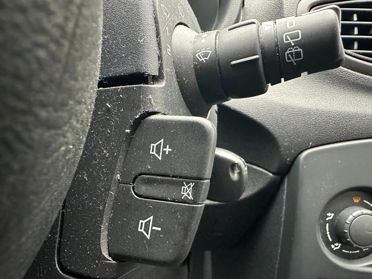 Aperçu indisponible de RENAULT Clio