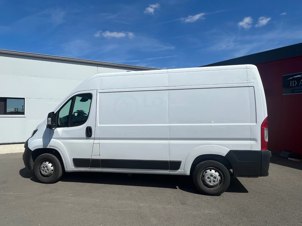 Peugeot Boxer Vu FOURGON 330 2.2 BLUEHDI 140 L2H2 ASPHALT START-STOP Garantie 12 mois — photo 2
