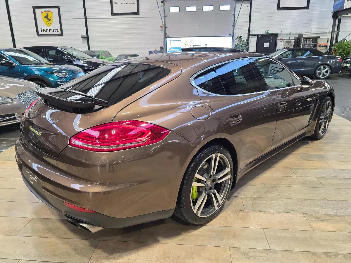 Porsche Panamera 3.0 E-HYBRID 416H 335 PHEV 9.4KWH S BVA