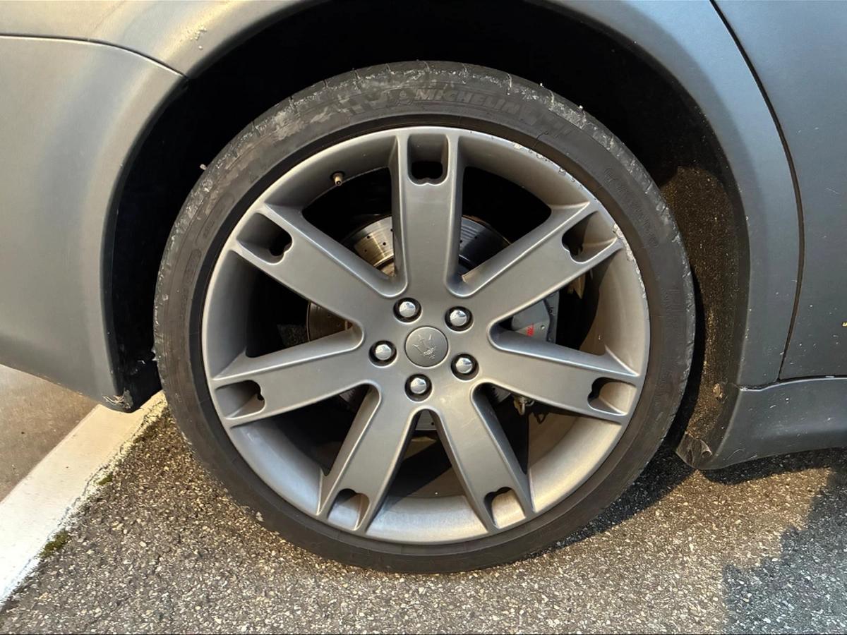 Maserati Quattroporte 