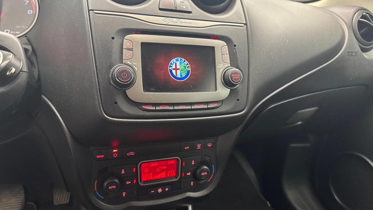 Alfa Romeo Mito