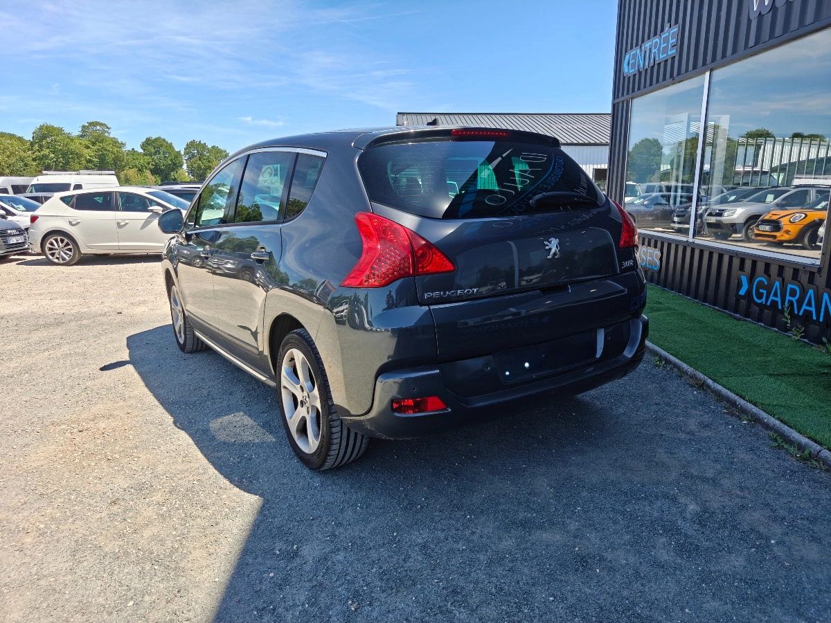 Peugeot 3008 GENERATION-I 1.6 HDI 112 FELINE GENERATION-I 1.6 HDI 110 FELINE — photo 3