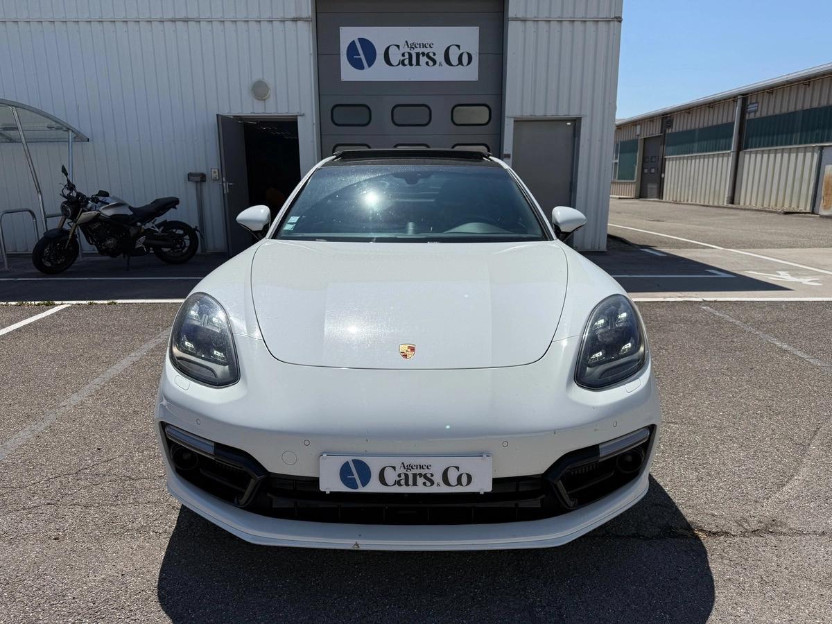 Porsche Panamera 