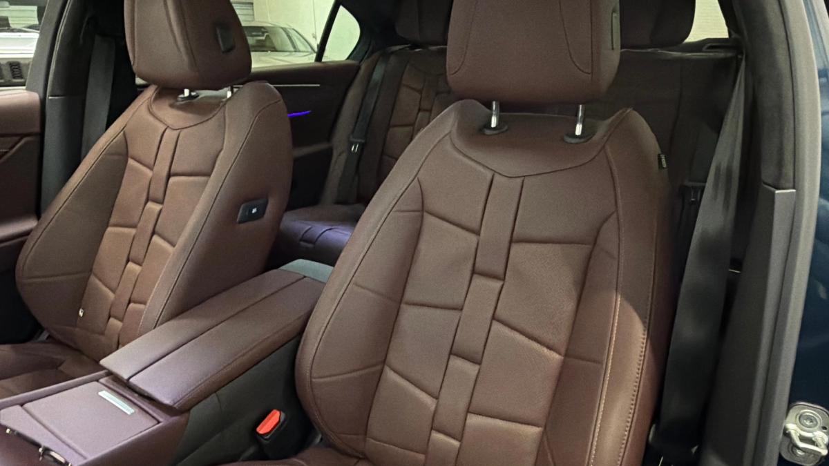 Ds Automobiles DS9