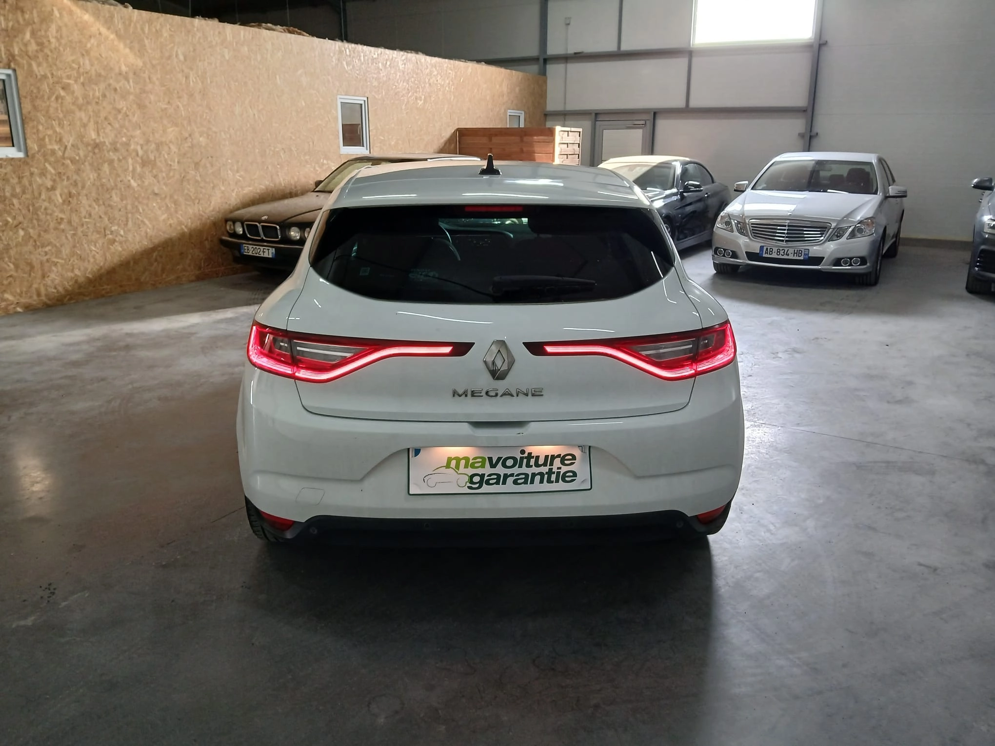 Renault Megane 1.5 DCI 110 ENERGY LIMITED — photo 4