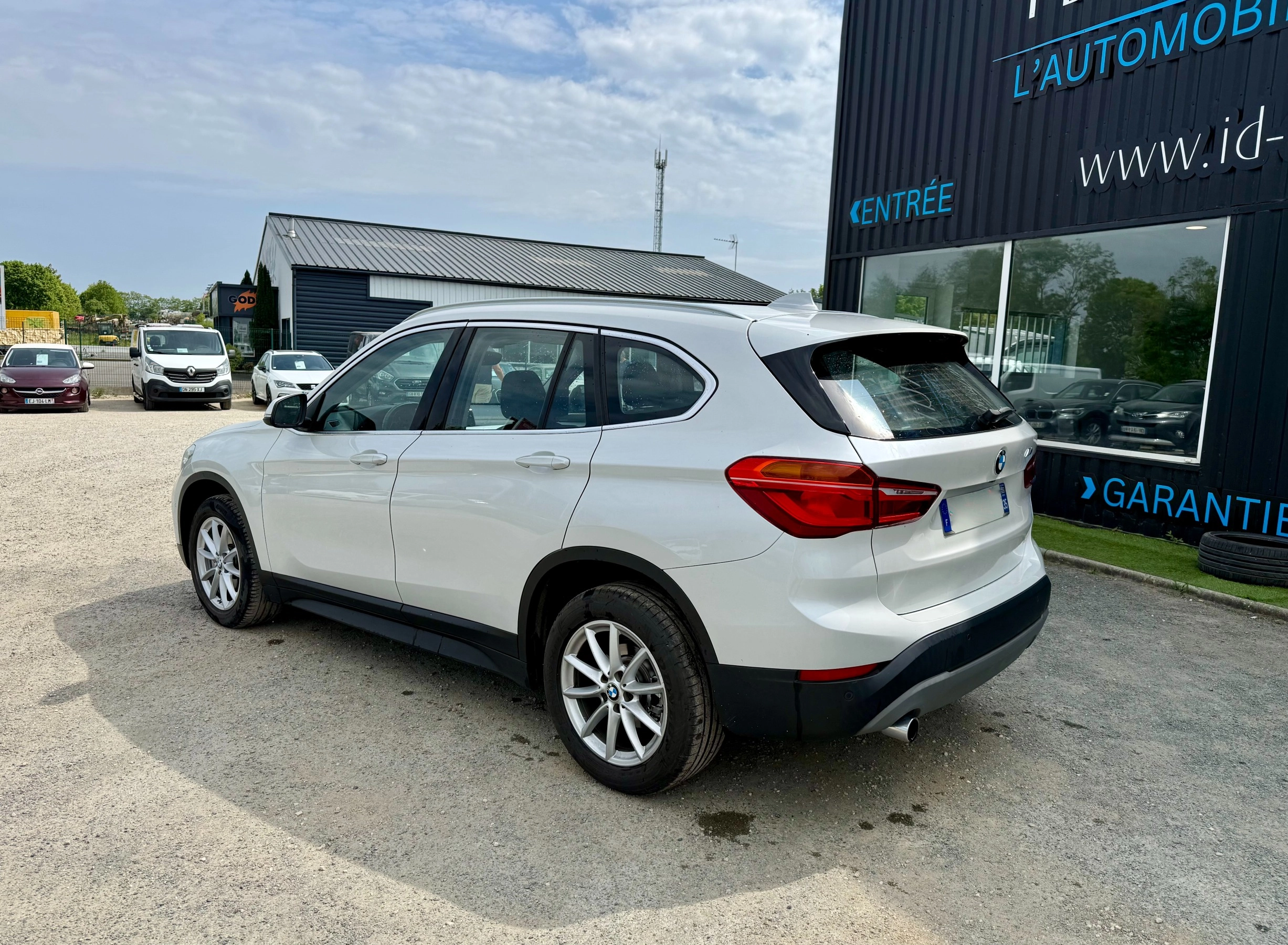 Bmw X1 150 LOUNGE SDRIVE GARANTIE 12 MOIS 1.8 D 150 LOUNGE SDRIVE — photo 3