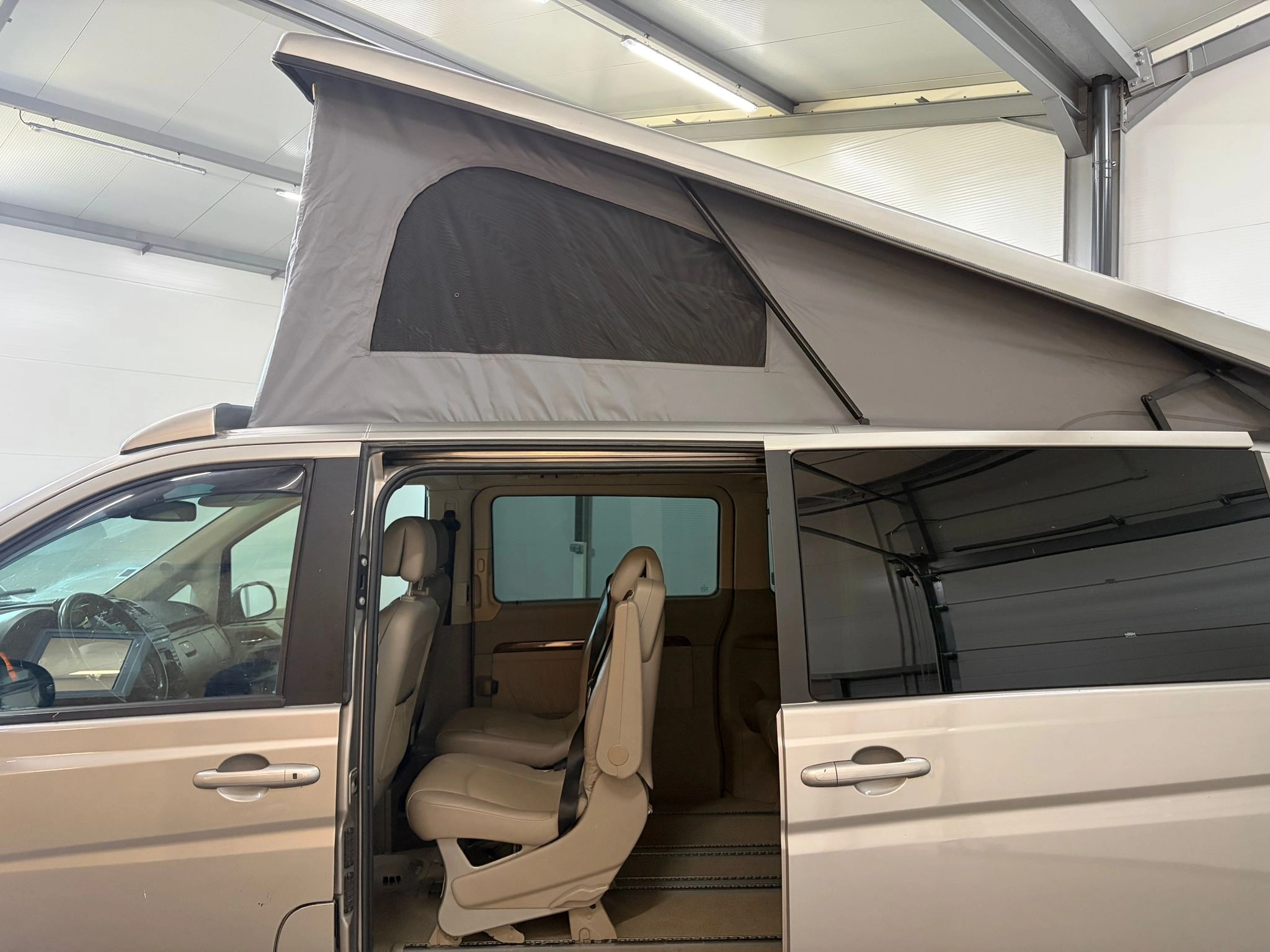 Mercedes Viano AMENAGE 3.0 CDI 205 EXTRALONG AMBIENTE  - Garantie 12 mois 3.0 CDI 205 EXTRALONG AMBIENTE BVA — photo 3
