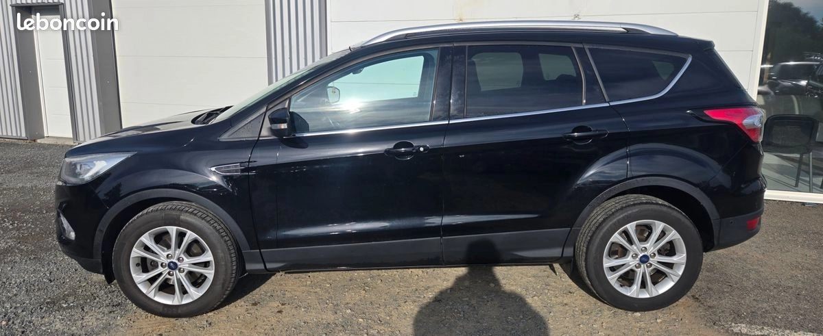 Ford Kuga 1.5 TDCI 120 BUSINESS EDITION 4X2 GARANTIE 12 MOIS 1.5 TDCI 120 BUSINESS EDITION 4X2 POWERSHIFT BVA START-STOP — photo 2