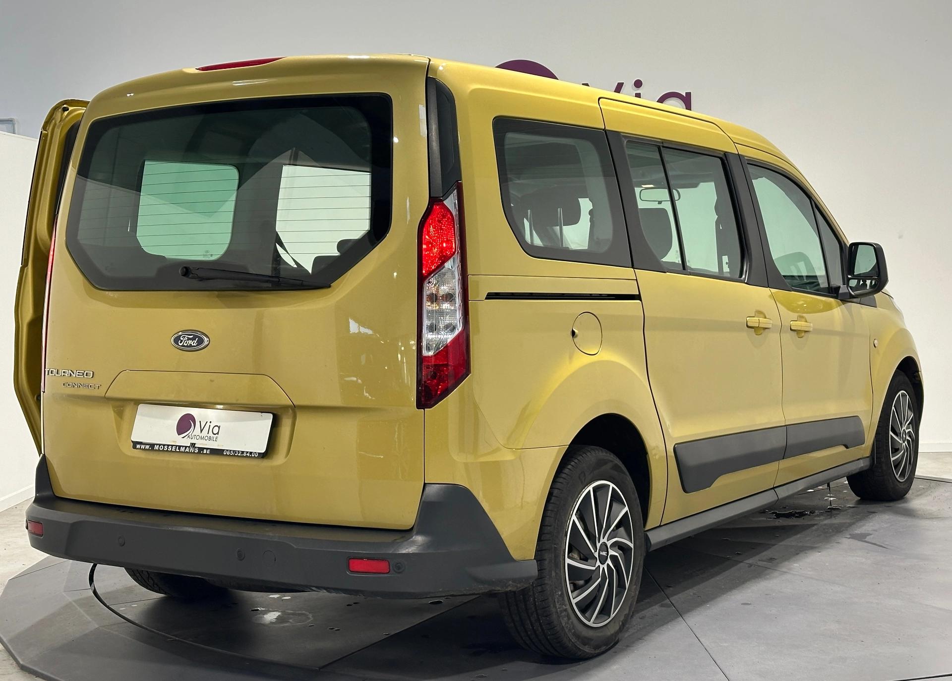 Ford Grand Tourneo Connect