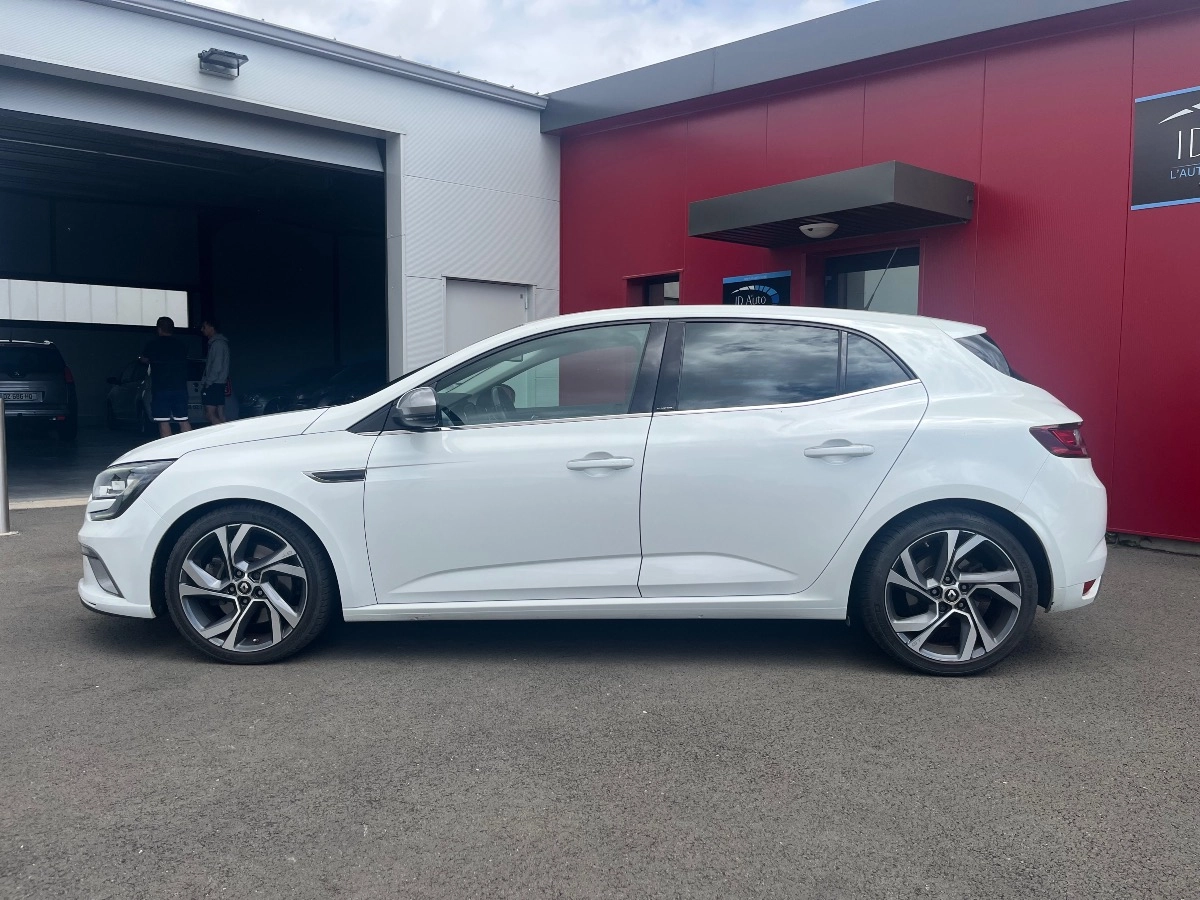 Renault Megane 1.6 DCI 165 ENERGY GT EDC BVA Garantie 12 mois — photo 2