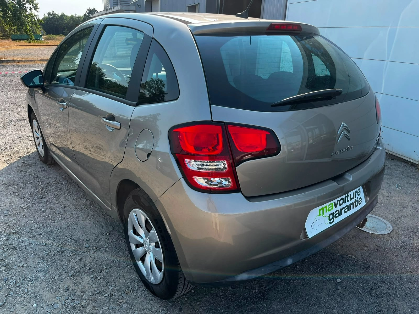 Citroen C3 GENERATION-II 1.4 HDI 70 CONFORT GARANTIE 12 MOIS — photo 3