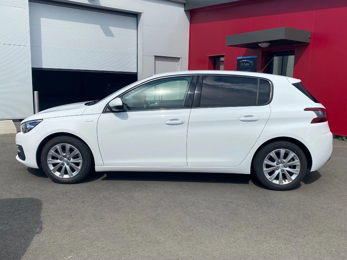 Peugeot 308 GENERATION-II 1.2 110 STYLE GARANTIE 12 MOIS GENERATION-II 1.2 PURETECH 110 STYLE START-STOP — photo 2
