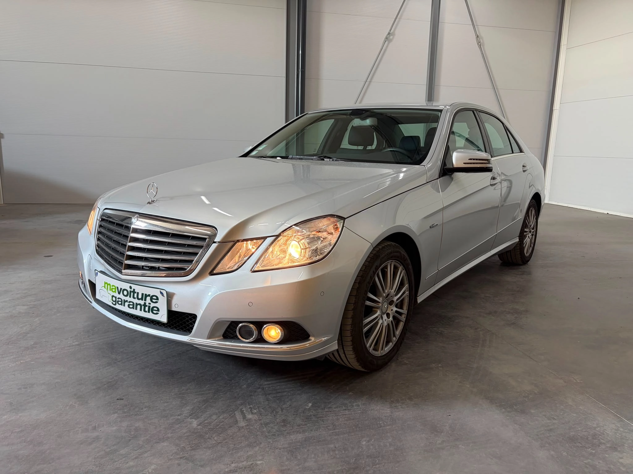 Mercedes Classe E 3.0 350 CDI 230 ELEGANCE EXECUTIVE - Garantie 12 mois 3.0 350 CDI 230 BLUEEFFICIENCY ELEGANCE EXECUTIVE 7G-TRONIC BVA — photo 2