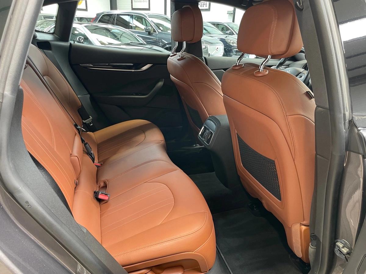 Maserati Levante 2.0 L4 330 HYBRID MHEV GT Q4 BVA