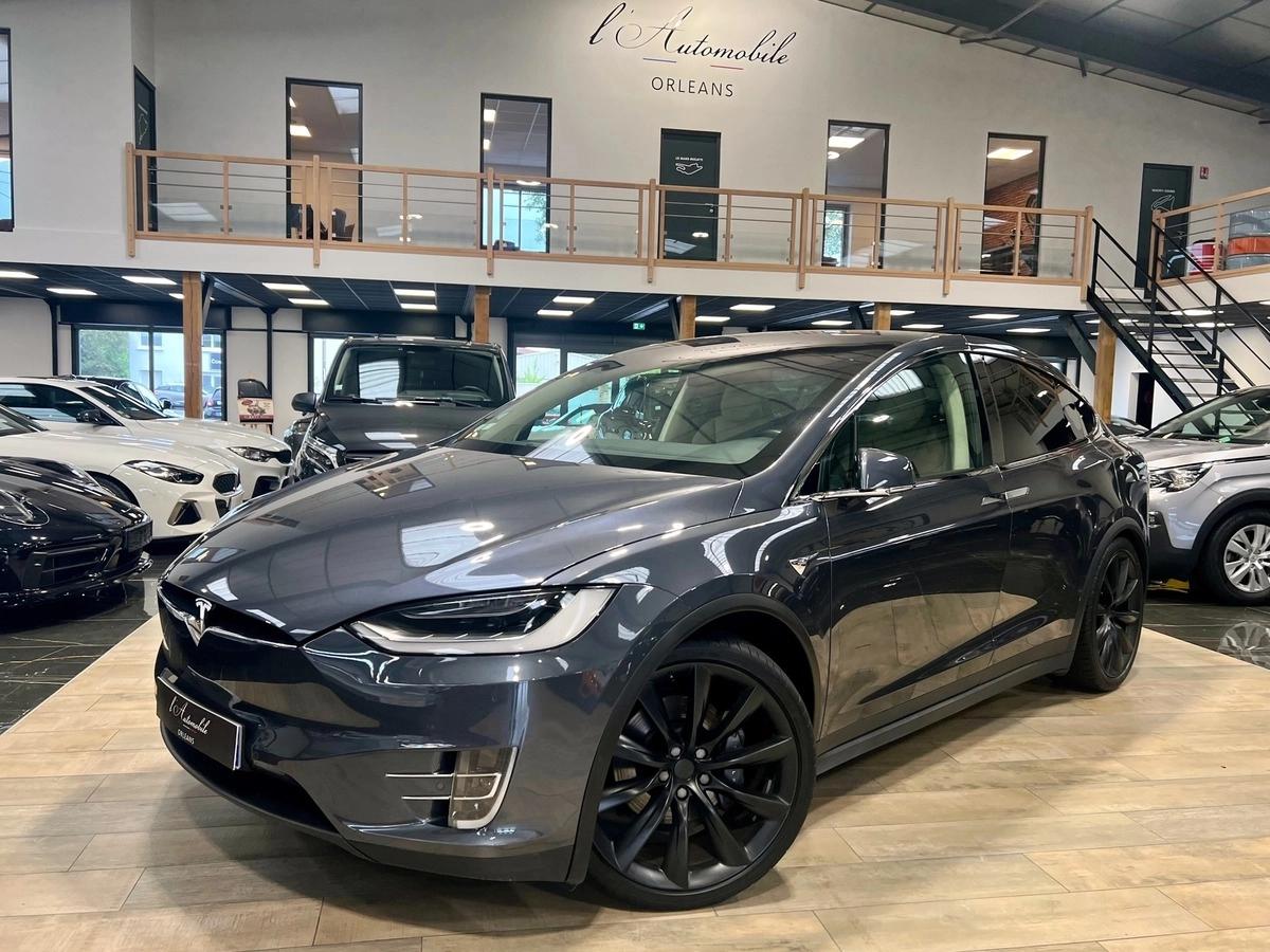 Tesla Model-x 