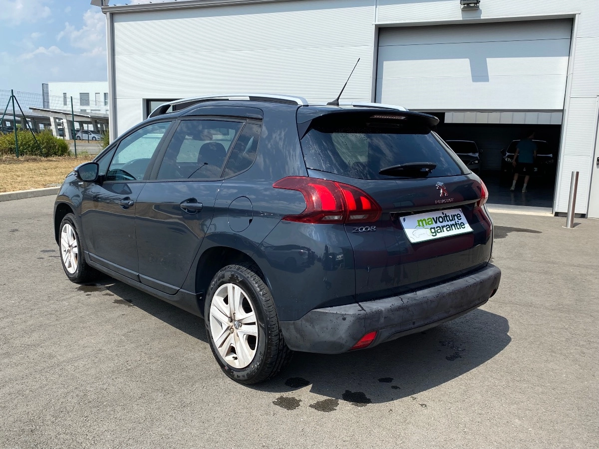 Peugeot 2008 GENERATION-I 1.2 PURETECH 80 STYLE — photo 3