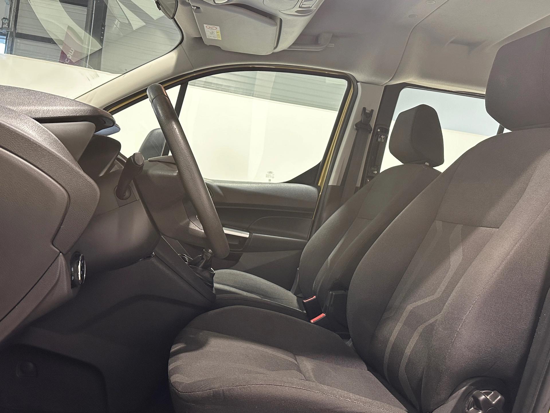 Ford Grand Tourneo Connect