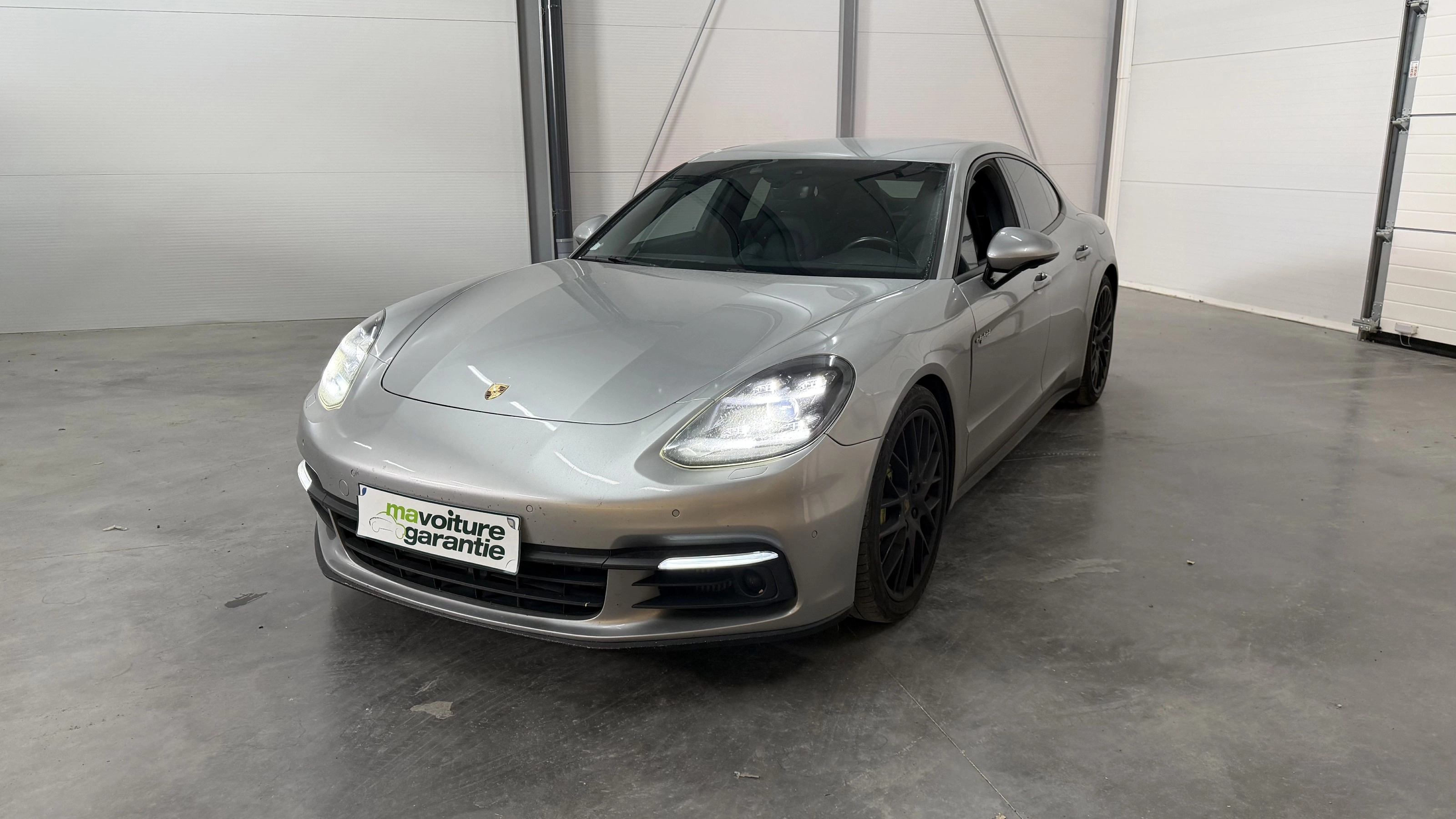 Porsche Panamera Pack Chrono / Garantie 12 mois 2.9 E-HYBRID 462H 335 PHEV 17.9KWH 4 BVA