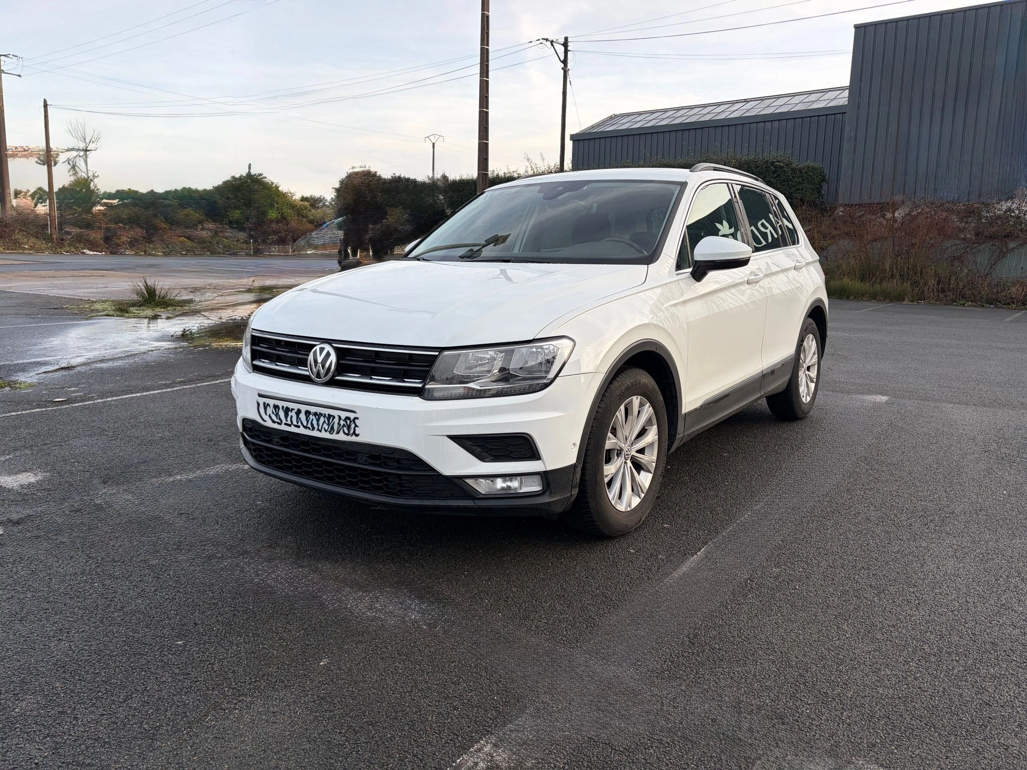 Volkswagen Tiguan 2.0 TDI 115 BLUEMOTION CONFORT LINE BUSINESS - Garantie 12 mois — photo 2