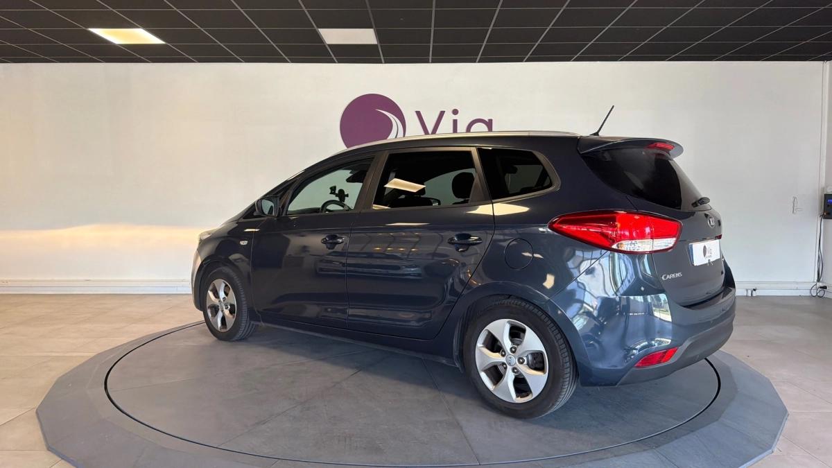 Kia Carens