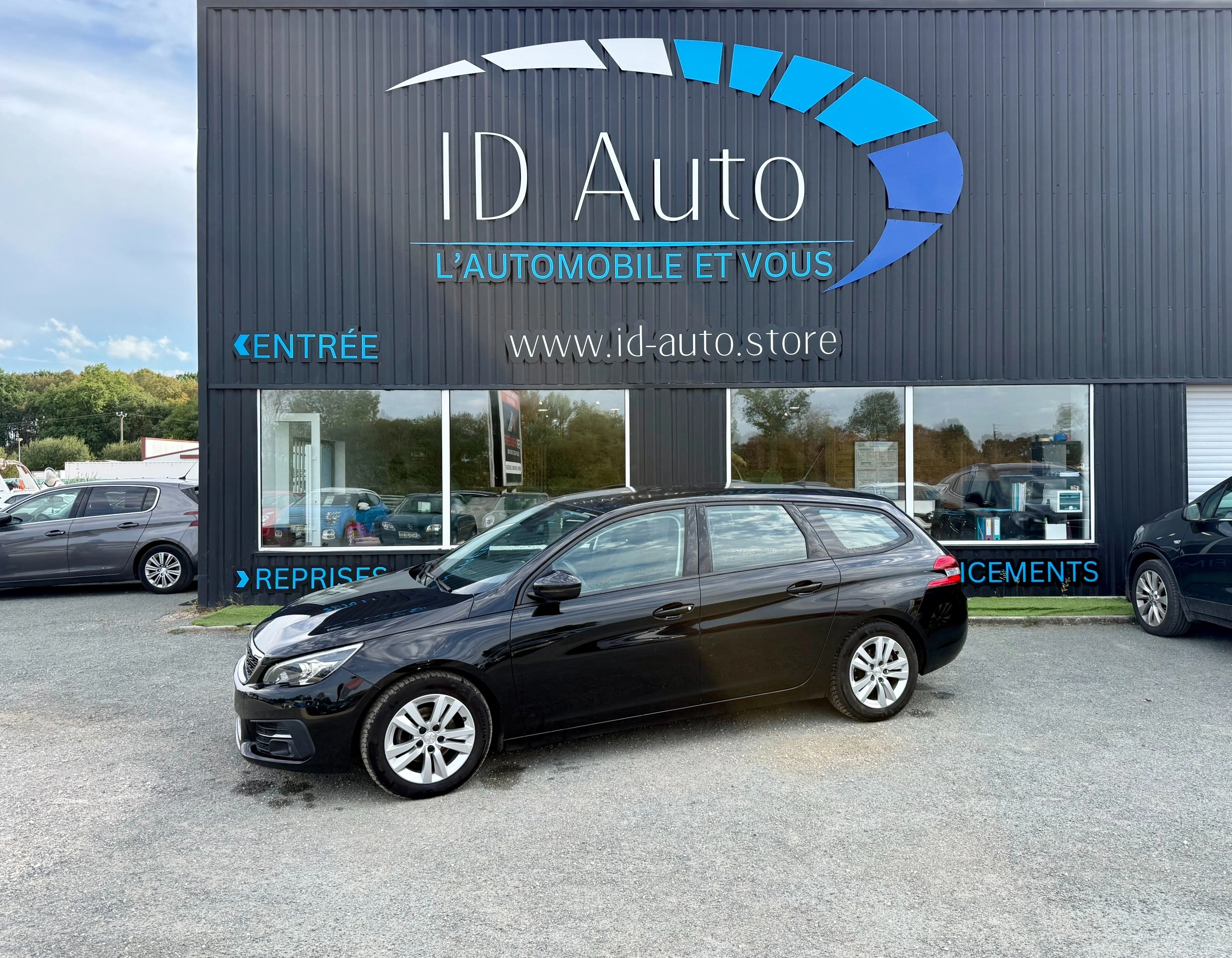 Peugeot 308 GENERATION-II SW 1.5 HDI 130 CH ALLURE GARANTIE 12 MOIS GENERATION-II SW 1.5 BLUEHDI 130 ALLURE START-STOP