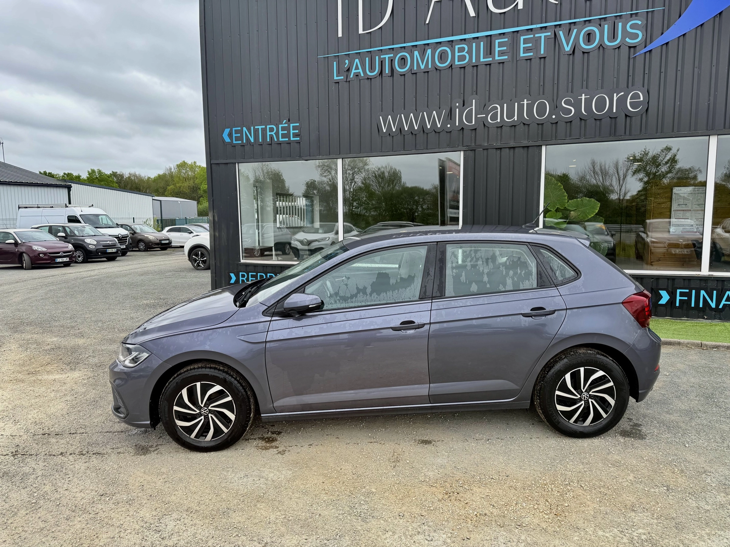 Volkswagen Polo 1.0 TSI 95 LIFE Garantie 12 mois — photo 2