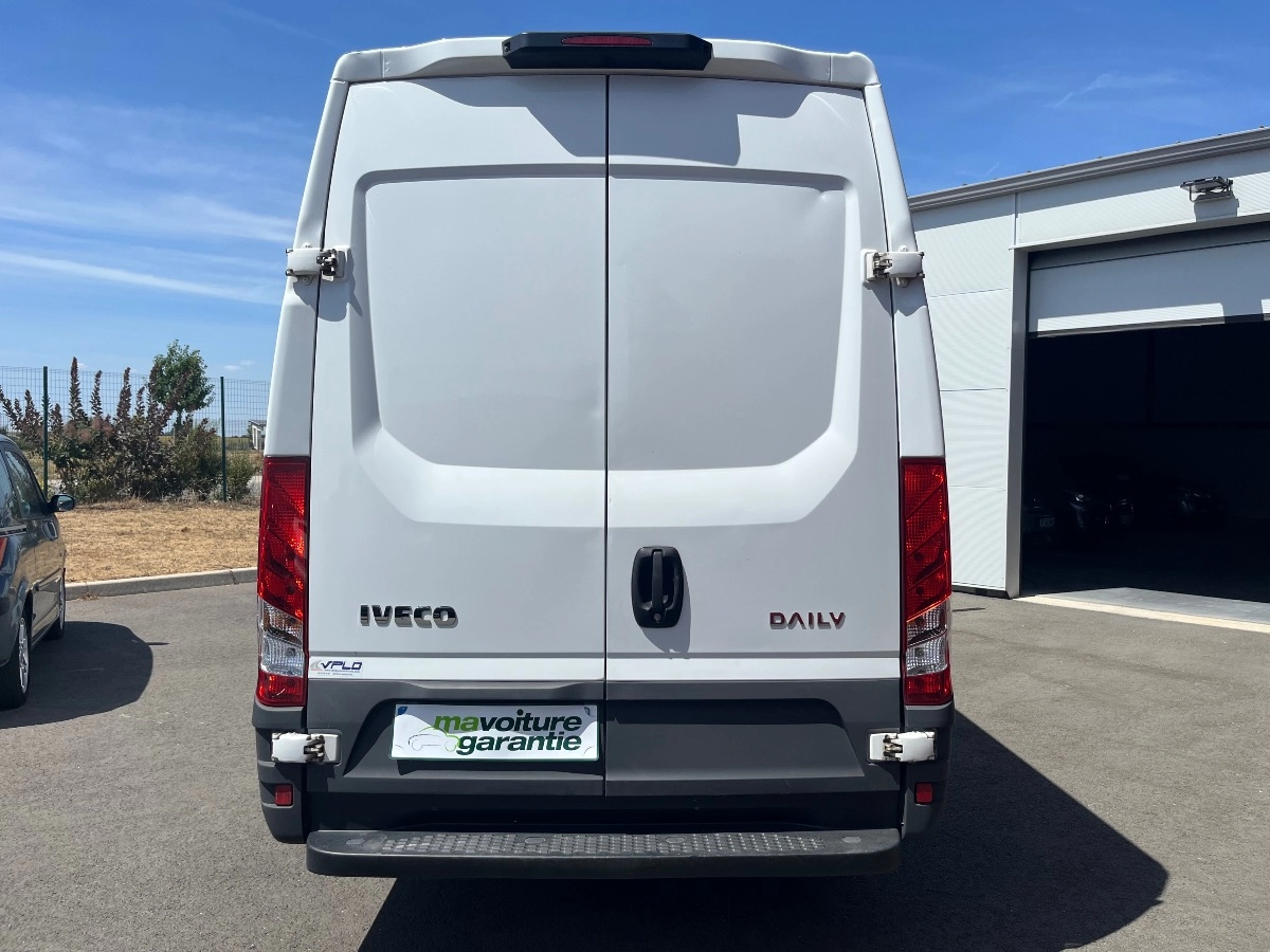 Iveco Daily Vu Fourgon 2.3 115 35S12 L3H2, TVA Récupérable, Garantie 12mois S FOURGON 2.3 115 35S12 CLASSE — photo 4
