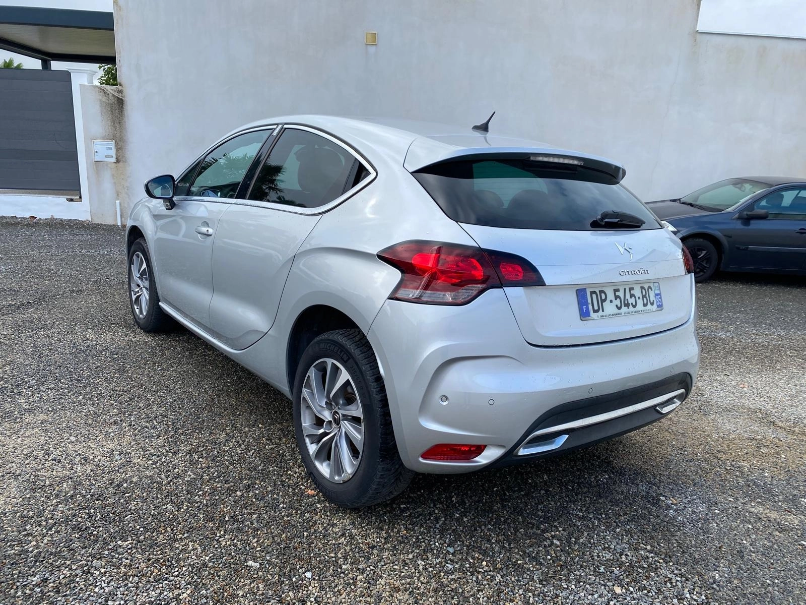 Ds Automobiles Ds 4 1.6 HDI 110 SOCHIC Garantie 12 MOIS — photo 3