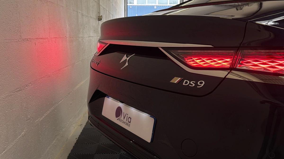 Ds Automobiles DS9