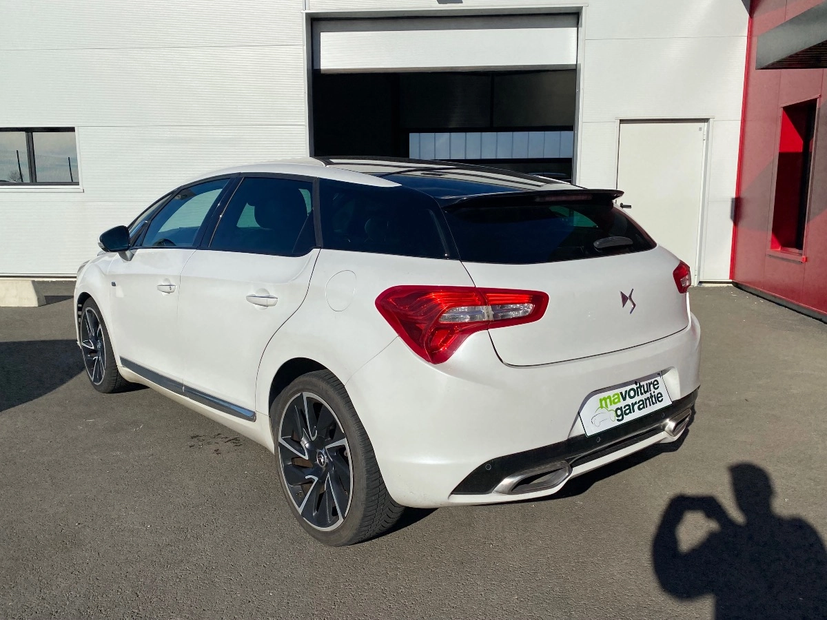 Ds Automobiles Ds 5 Citroen 2.0 E-HDI 165 Hybrid AIRDREAM SPORT CHIC 4X4  BVA, Garanti 1 an 2.0 E-HDI HYBRID4 200H 165 FULL-HYBRID HYBRID AIRDREAM SPORT CHIC 4X4 BMP BVA — photo 3