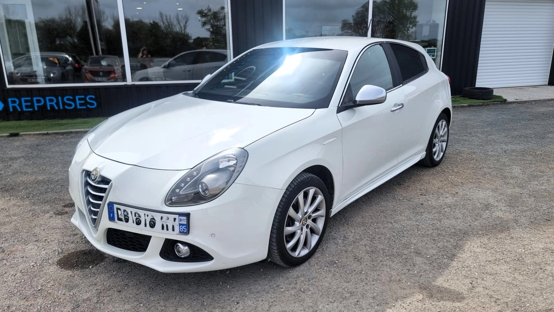 Alfa Romeo Giulietta 2.0 JTDM 150 EXCLUSIVE START-STOP — photo 2