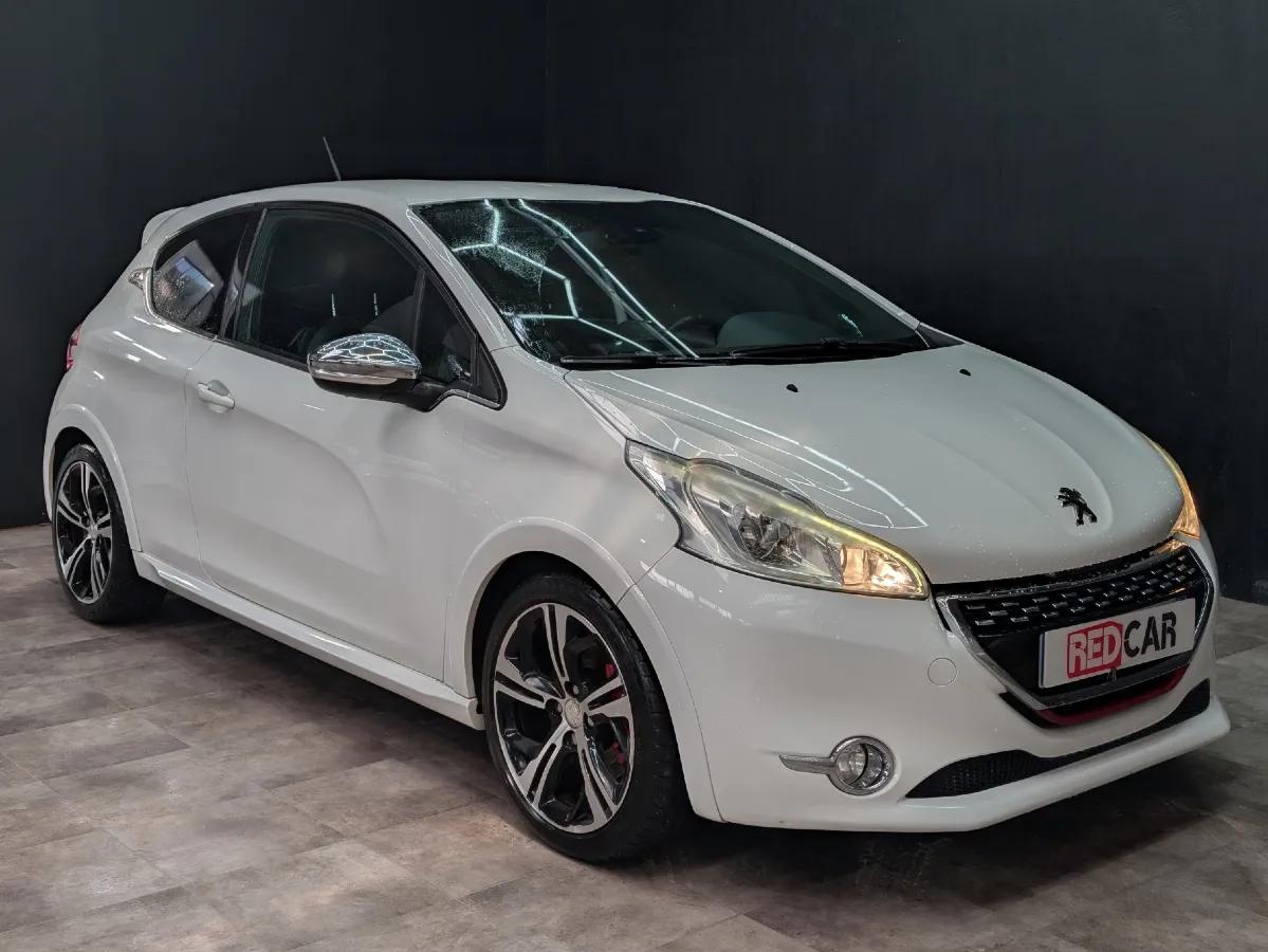 Peugeot 208 GENERATION-I 1.6 THP 200 GTI