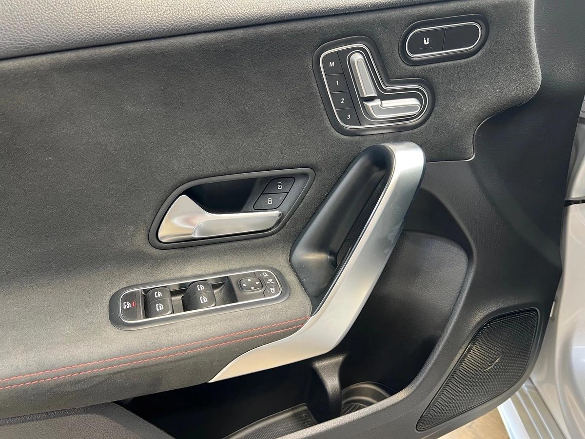 Mercedes Classe A 2.0 200 D 150 AMG LINE 8G-DCT BVA