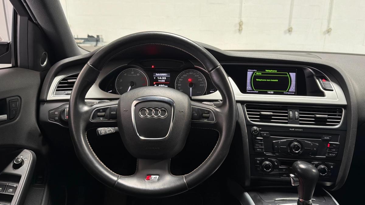 Audi S4