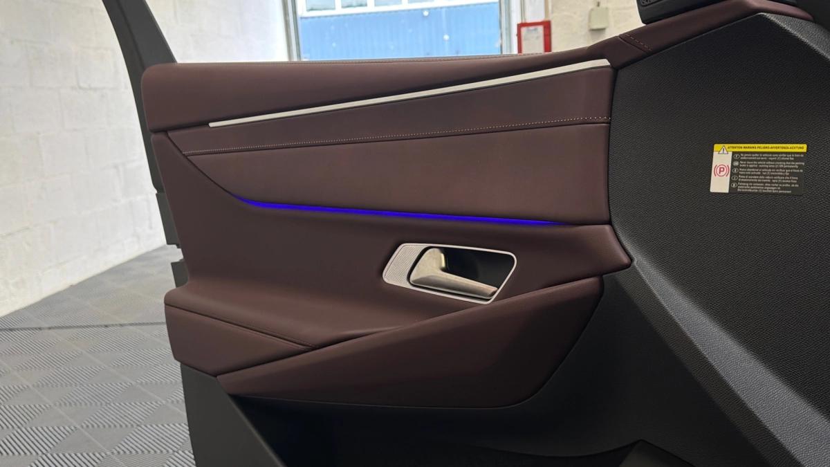 Ds Automobiles DS9