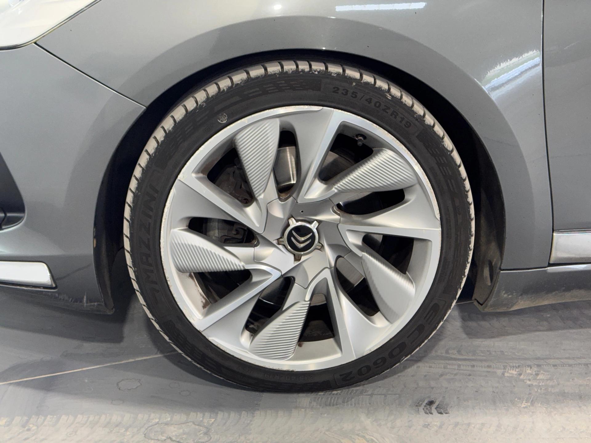 Ds Automobiles Ds 5