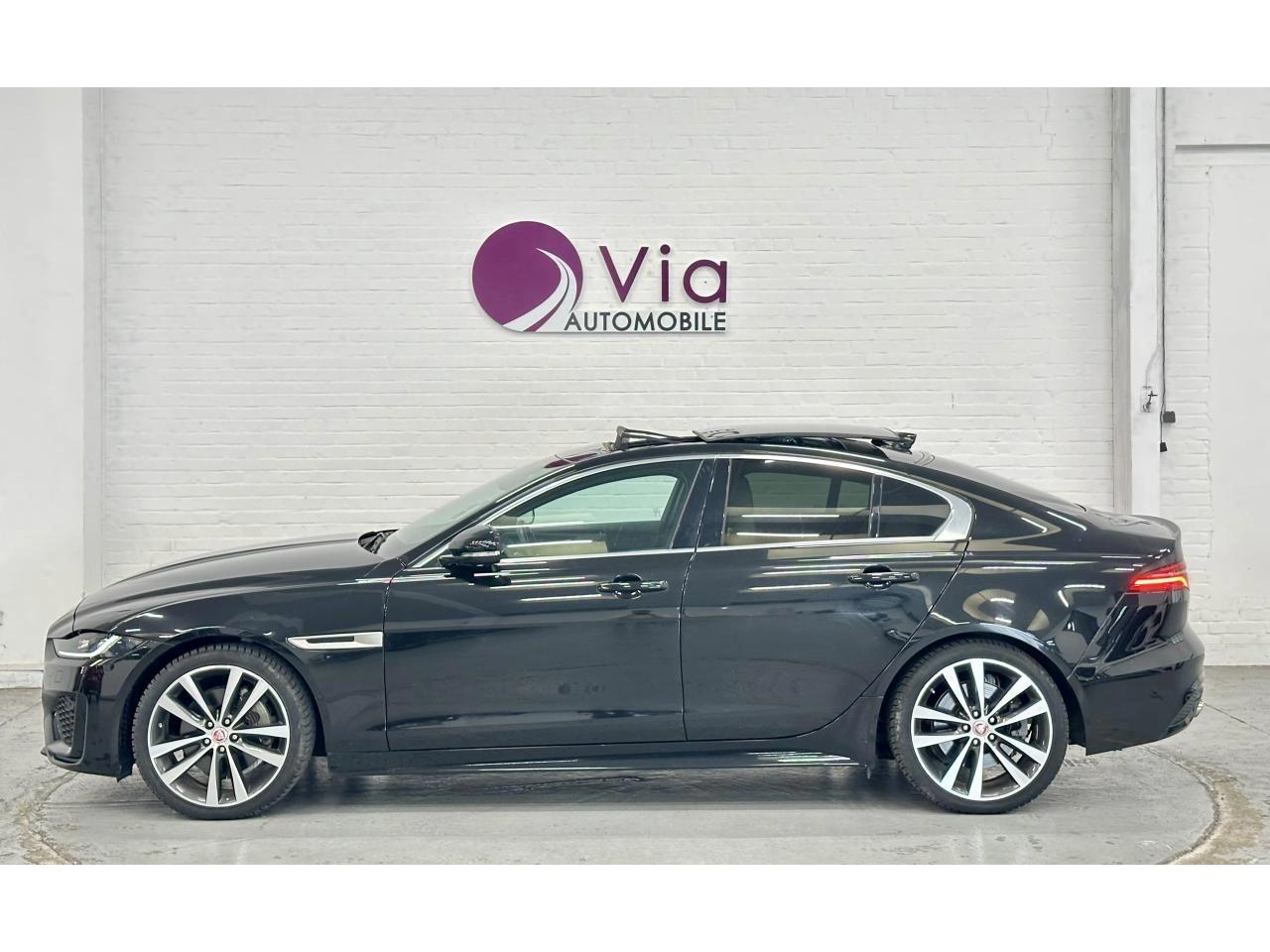 Jaguar Xe