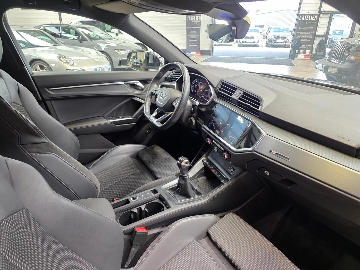 Audi Q3 1.5 35 TFSI 150 S-LINE