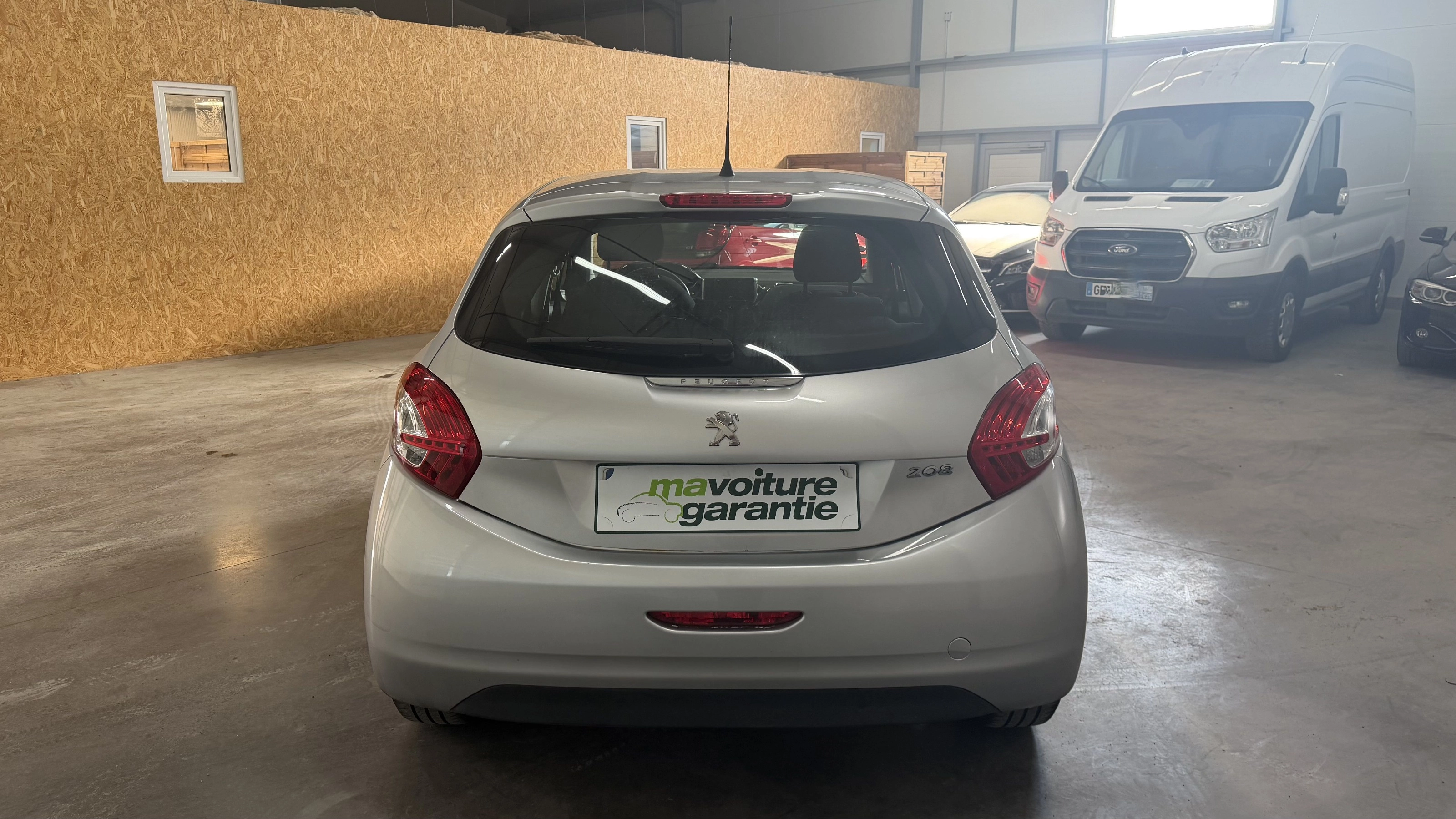 Peugeot 208 VTI (Pas PureTech) / Garantie 12 mois GENERATION-I 1.4 VTI 95 ACTIVE — photo 4