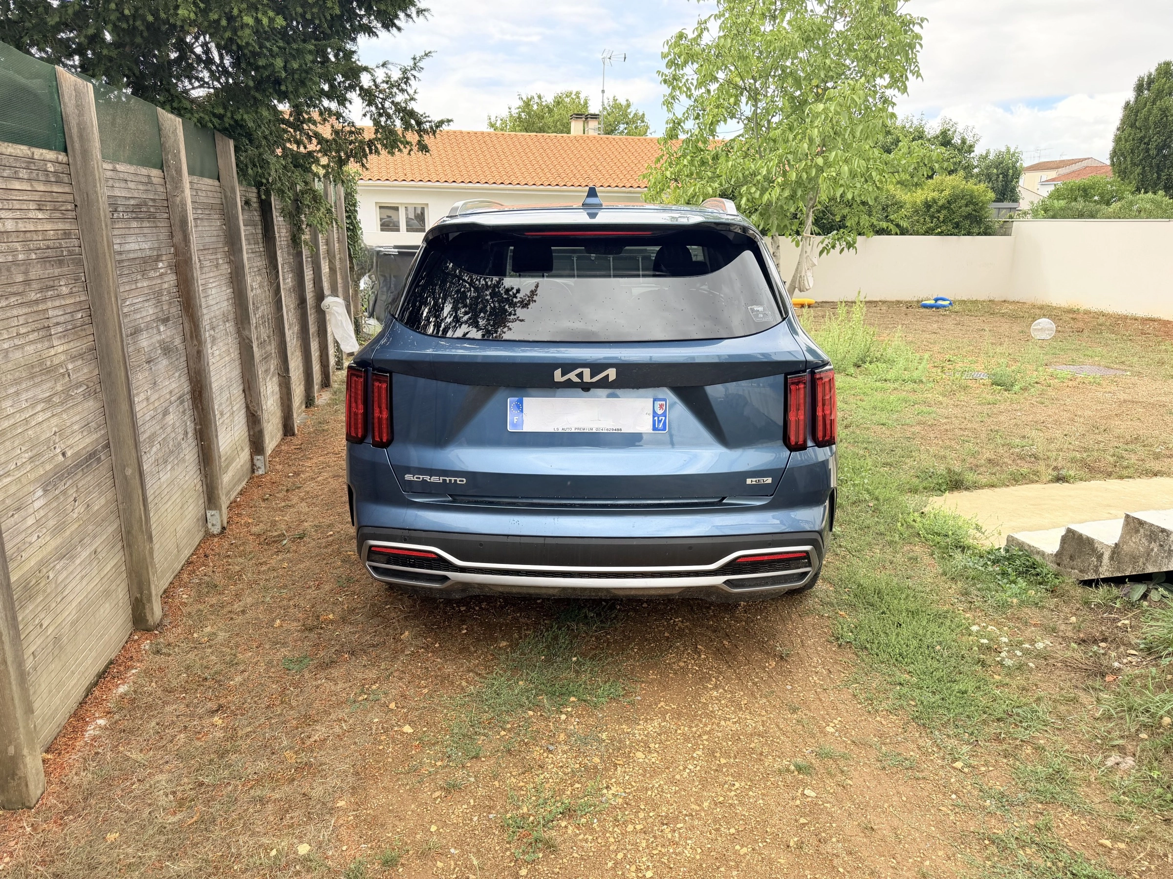 Kia Sorento 1SORENTO 1.6 T-GDI HYBRIDE 230 CH ACTIVE AUTO Garantie 12 mois 1.6 T-GDI 265H 180 HYBRID PHEV 13.8KWH PREMIUM 4X4 BVA — photo 4