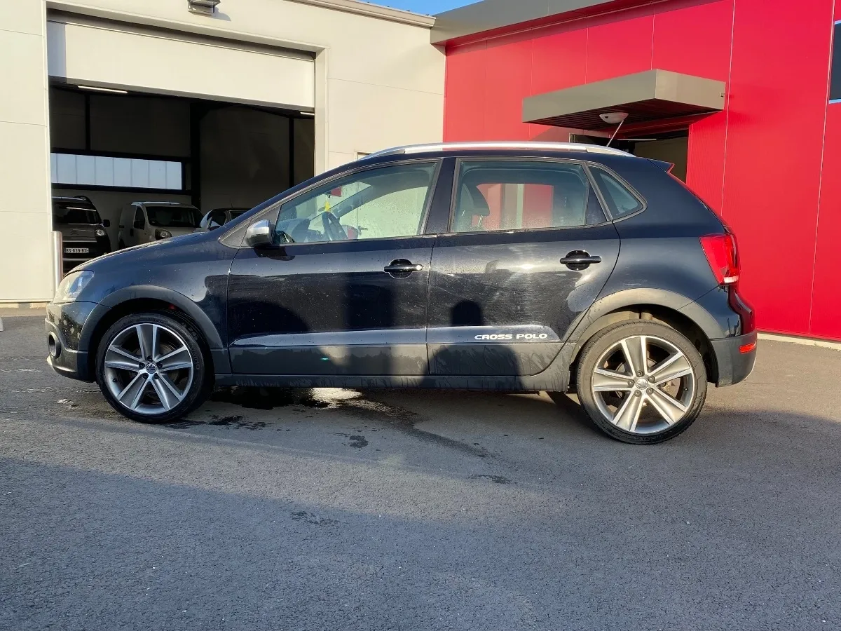 Volkswagen Polo CROSS 1.6 TDI 90, Garantie 1 an — photo 2