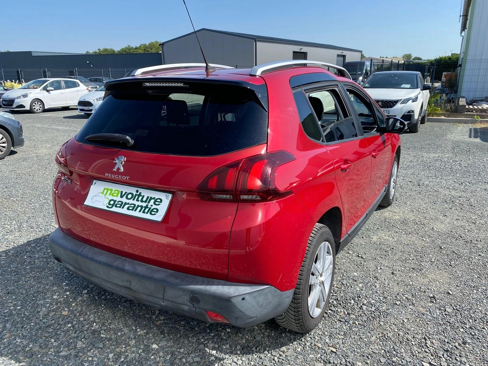 Peugeot 2008 / Garantie 12 mois GENERATION-I 1.2 PURETECH 110 STYLE START-STOP — photo 4