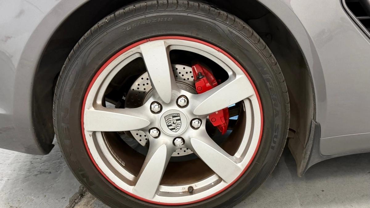 Porsche Cayman