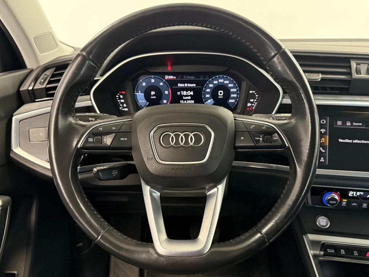 Audi Q3 2.0 35 TDI 150 DESIGN LUXE S-TRONIC BVA