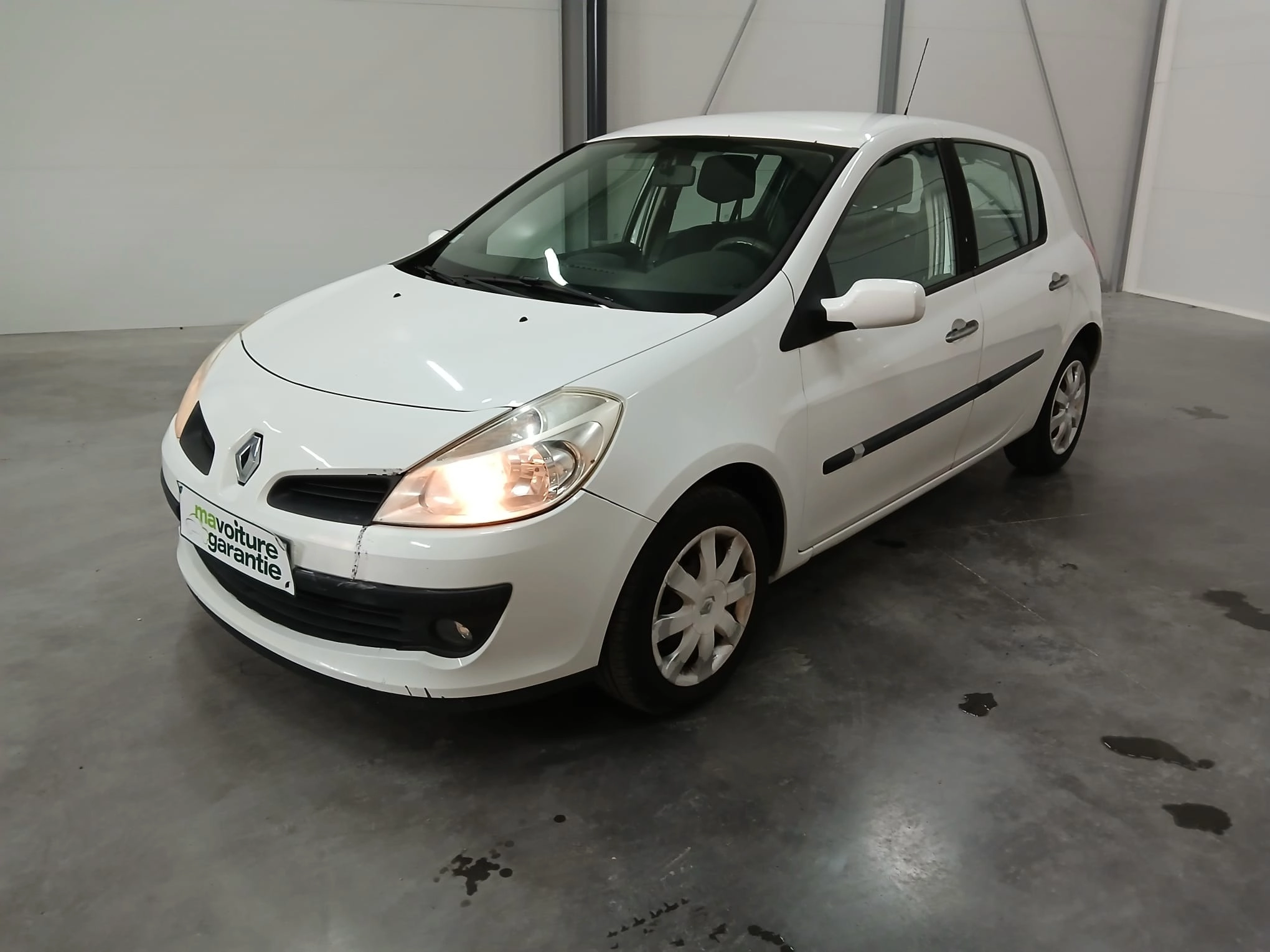 Renault Clio 1.5 DCI 85 EXPRESSION - Garantie 12 mois