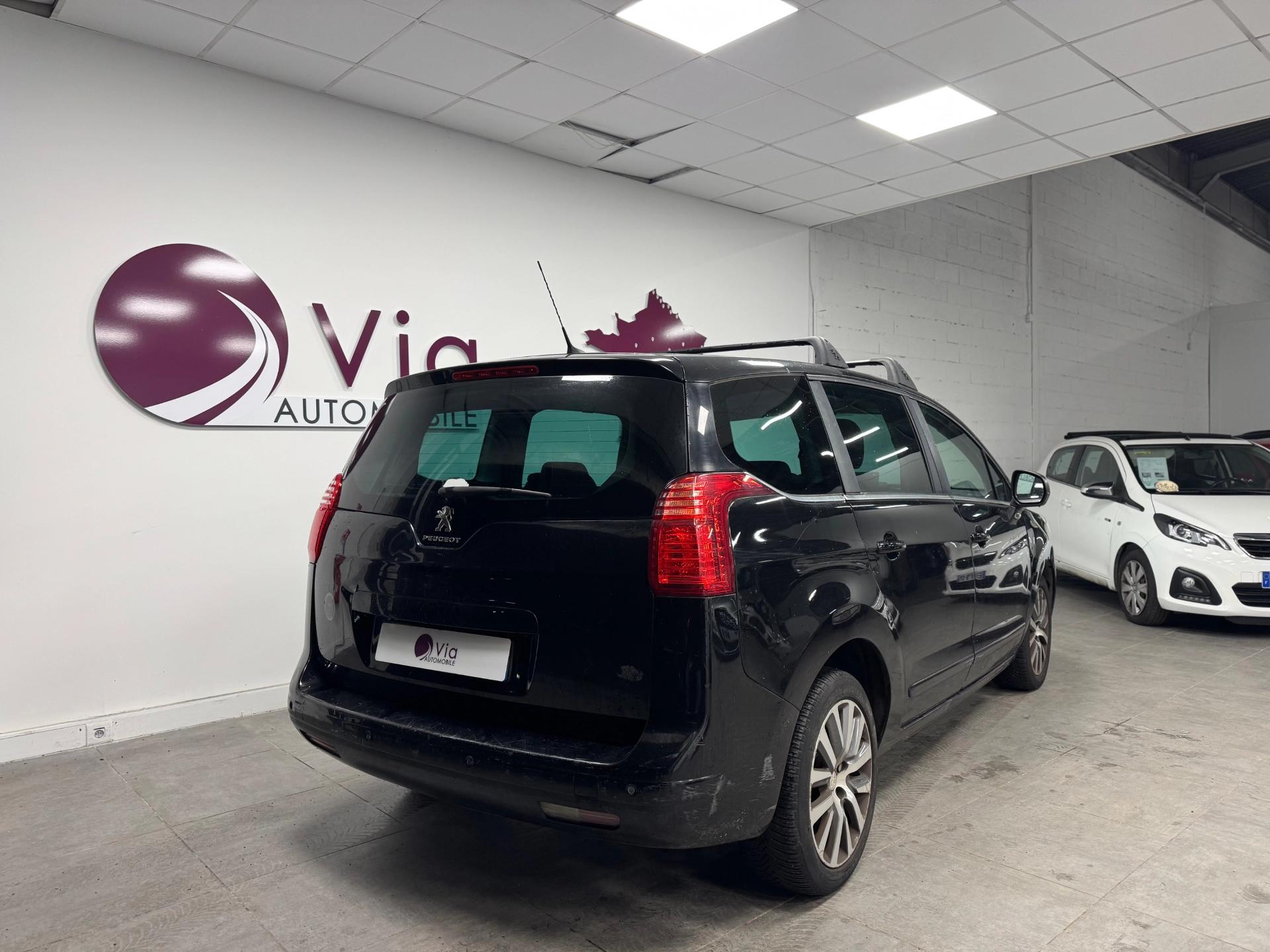 Peugeot 5008