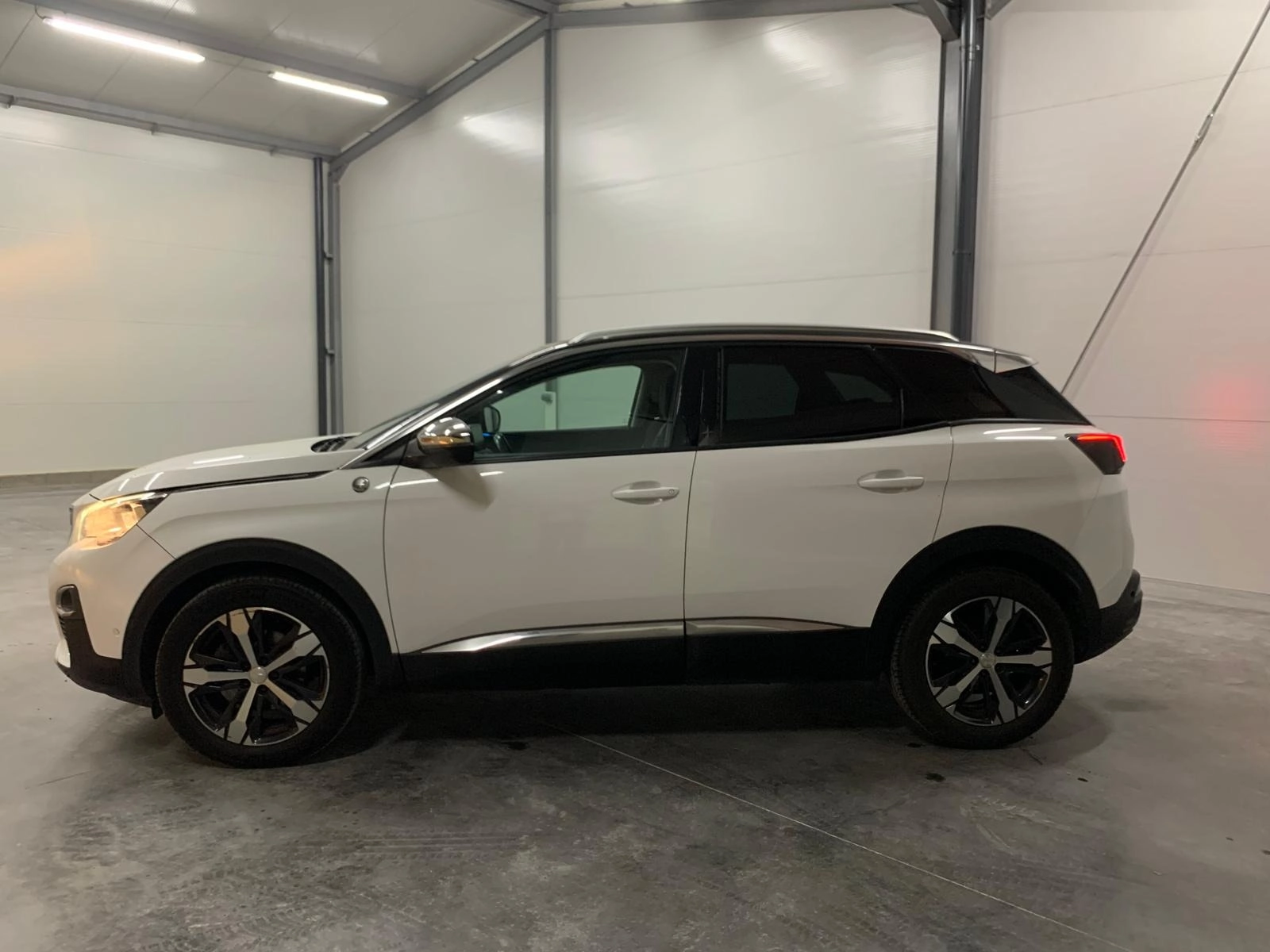 Peugeot 3008 GENERATION-II 1.6 BLUEHDI 120 CROSSWAY EAT BVA START-STOP- Garantie 12 mois — photo 2