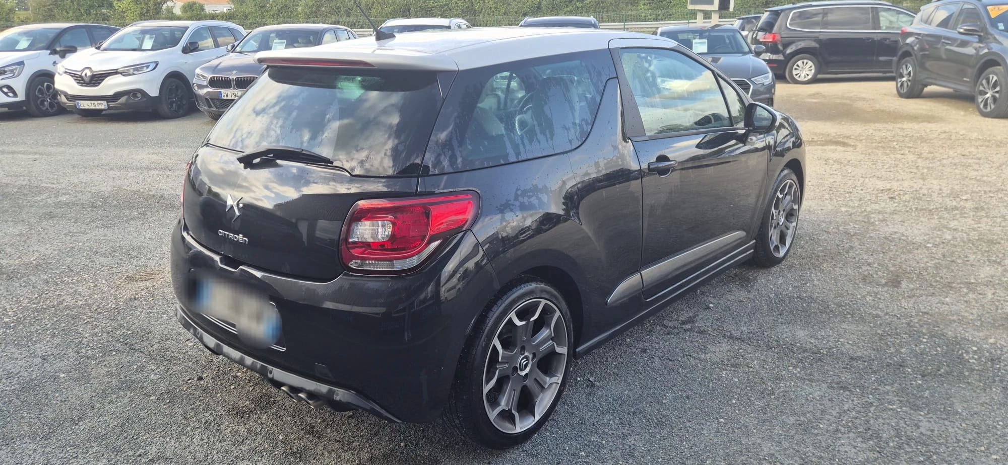Ds Automobiles Ds 3 1.6 HDI 110 SPORT CHIC — photo 3