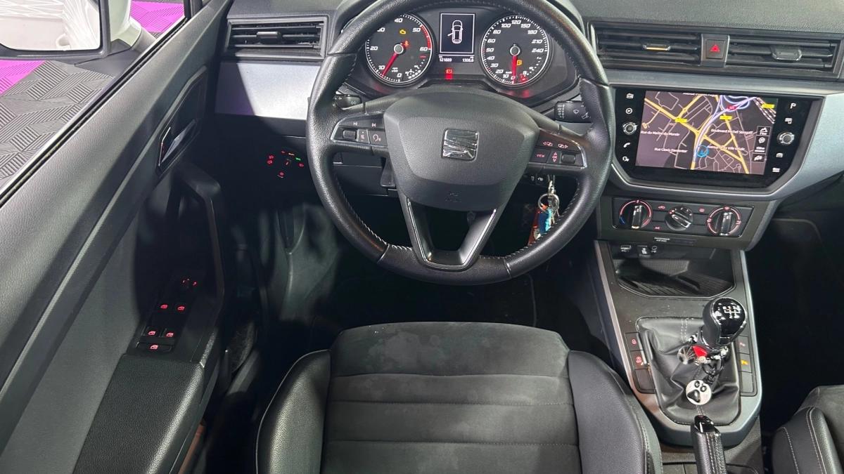 Seat Arona